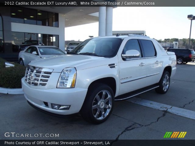 2012 Cadillac Escalade EXT Luxury AWD in White Diamond Tricoat