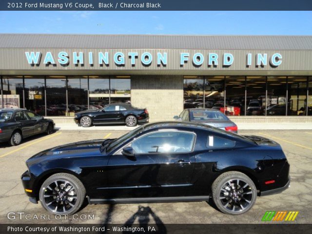 2012 Ford Mustang V6 Coupe in Black