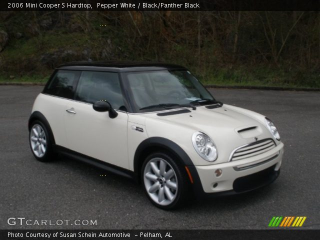 2006 Mini Cooper S Hardtop in Pepper White