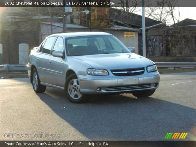 2002 Chevrolet Malibu LS Sedan in Galaxy Silver Metallic