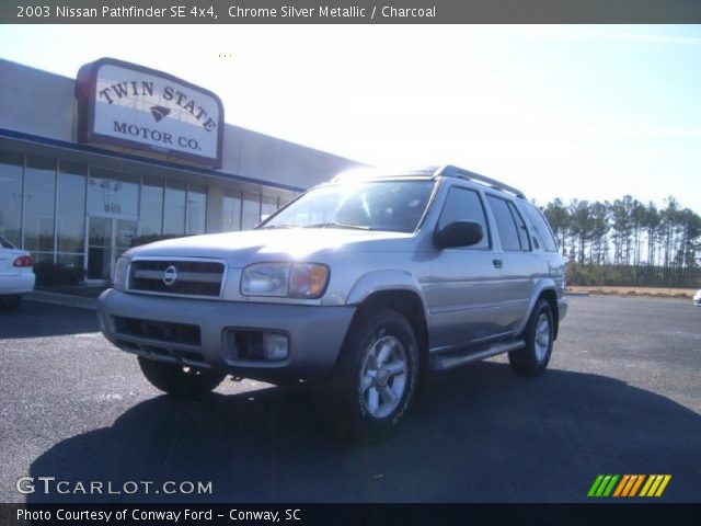 2003 Nissan Pathfinder SE 4x4 in Chrome Silver Metallic