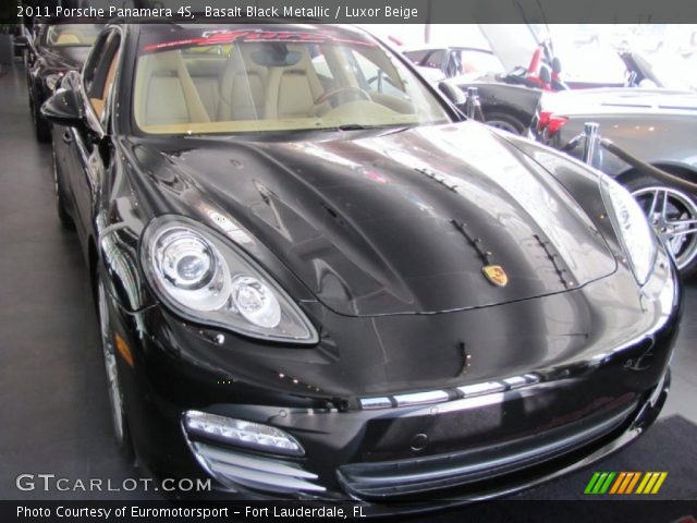 2011 Porsche Panamera 4S in Basalt Black Metallic