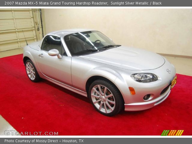 2007 Mazda MX-5 Miata Grand Touring Hardtop Roadster in Sunlight Silver Metallic