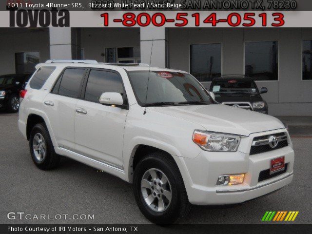 2011 Toyota 4Runner SR5 in Blizzard White Pearl