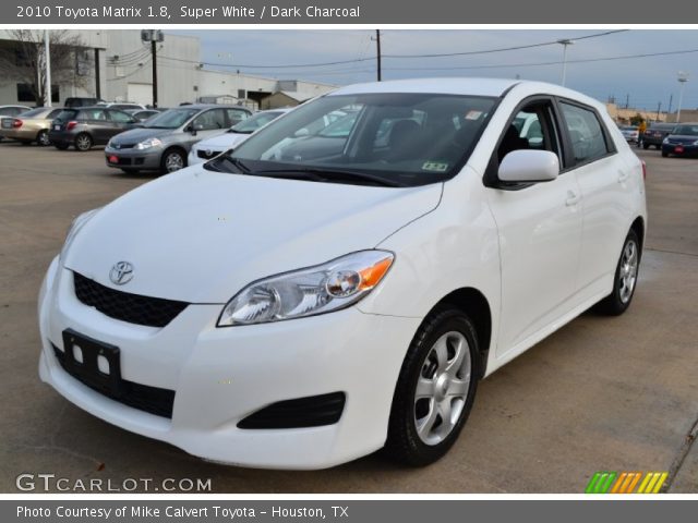2010 Toyota Matrix 1.8 in Super White