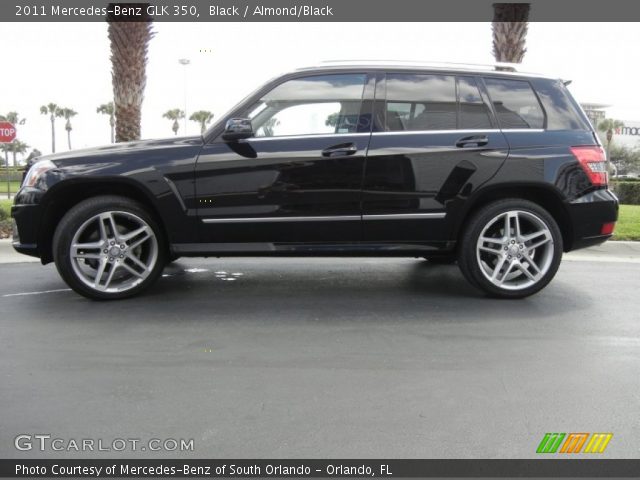 2011 Mercedes-Benz GLK 350 in Black
