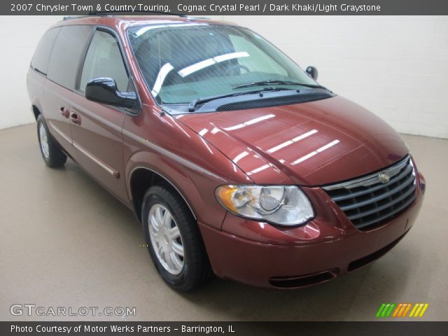 2007 Chrysler Town & Country Touring in Cognac Crystal Pearl