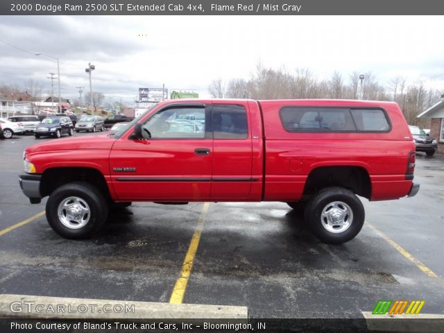2000 Dodge Ram 2500 SLT Extended Cab 4x4 in Flame Red