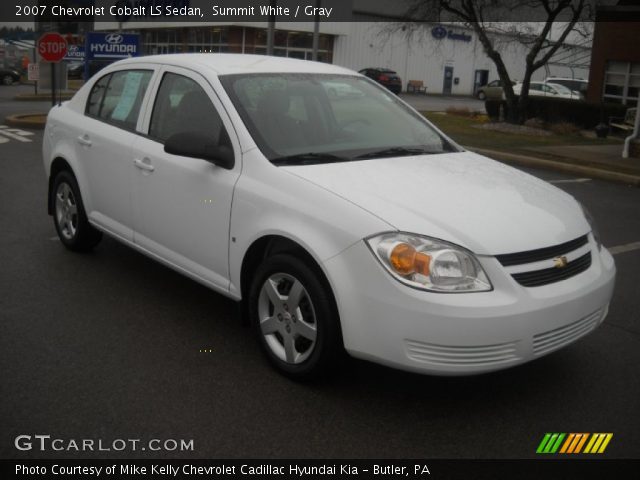 2007 Chevrolet Cobalt LS Sedan in Summit White