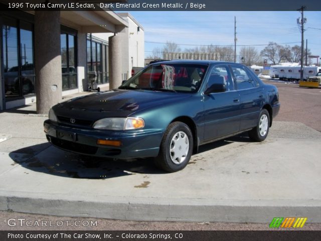 1996 Toyota Camry LE Sedan in Dark Emerald Green Metallic