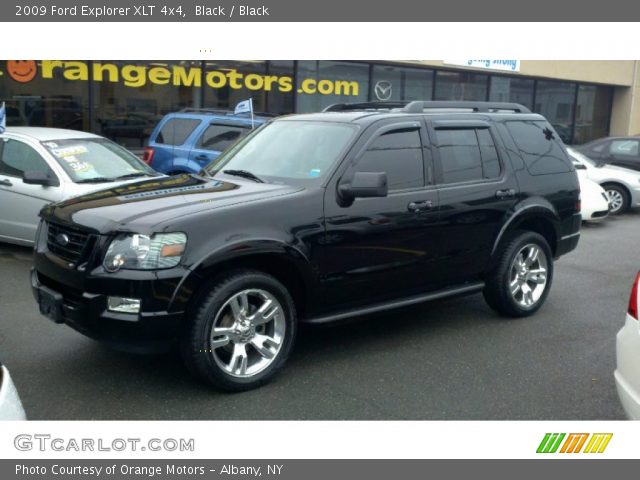 2009 Ford Explorer XLT 4x4 in Black