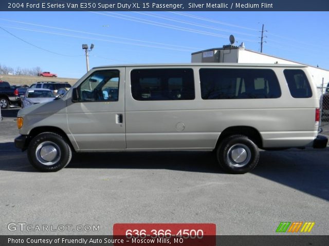 2004 Ford E Series Van E350 Super Duty XL 15 Passenger in Silver Metallic