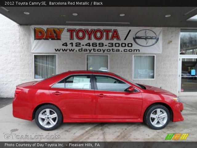2012 Toyota Camry SE in Barcelona Red Metallic