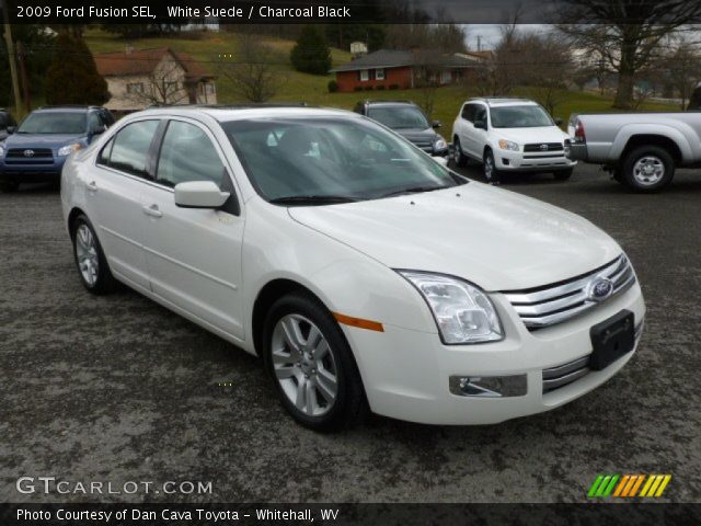 2009 Ford Fusion SEL in White Suede