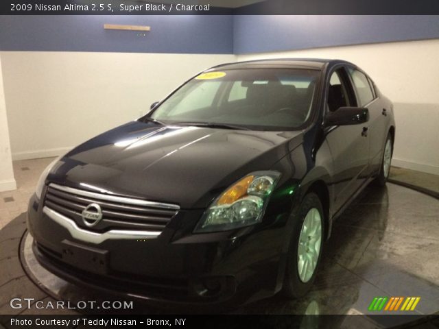 2009 Nissan Altima 2.5 S in Super Black
