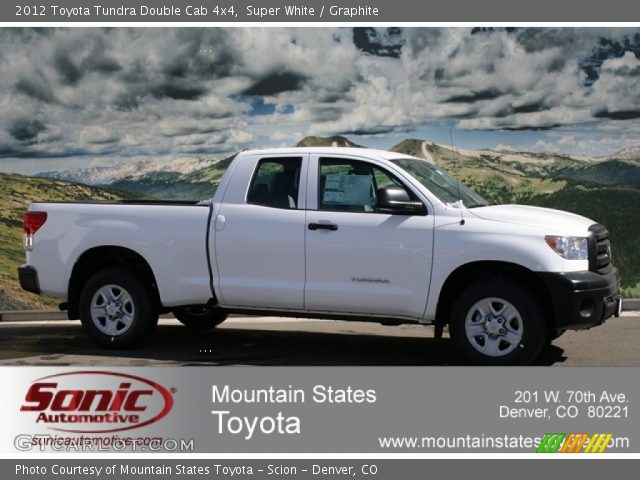 2012 Toyota Tundra Double Cab 4x4 in Super White