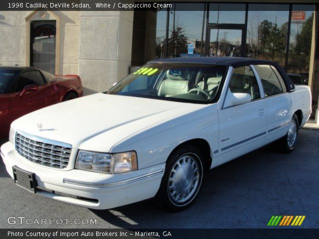 1998 Cadillac DeVille Sedan in White