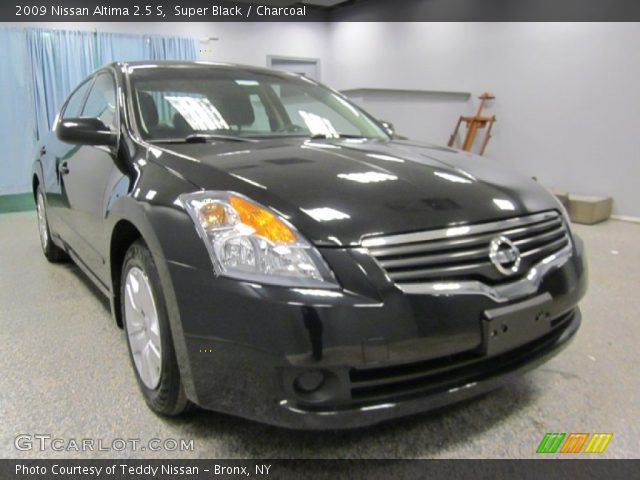 2009 Nissan Altima 2.5 S in Super Black