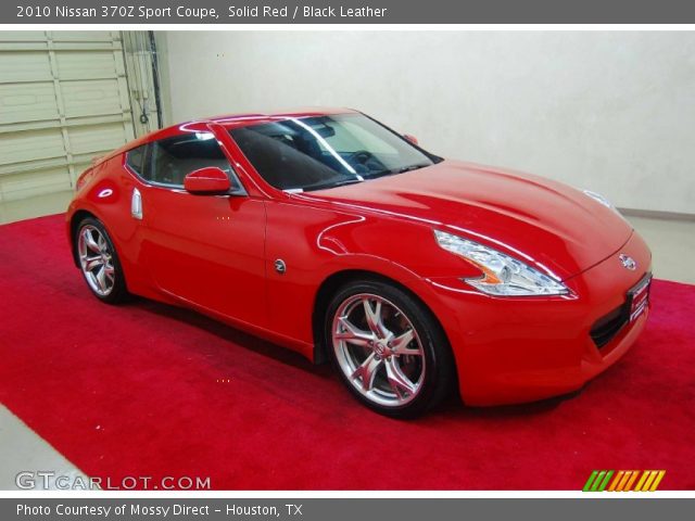 2010 Nissan 370Z Sport Coupe in Solid Red