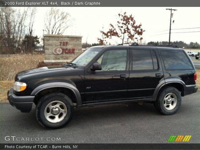 2000 Ford Explorer XLT 4x4 in Black
