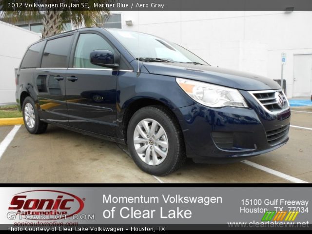 2012 Volkswagen Routan SE in Mariner Blue