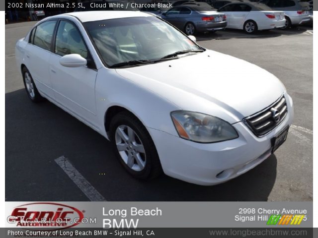 2002 Nissan Altima 2.5 SL in Cloud White