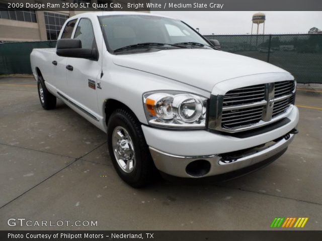 2009 Dodge Ram 2500 SLT Quad Cab in Bright White
