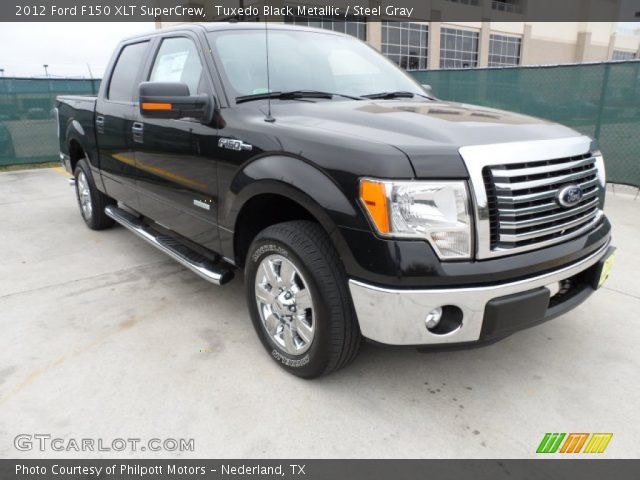 2012 Ford F150 XLT SuperCrew in Tuxedo Black Metallic