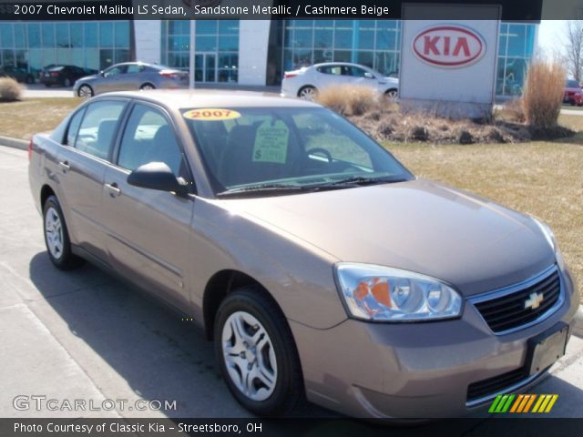 2007 Chevrolet Malibu LS Sedan in Sandstone Metallic