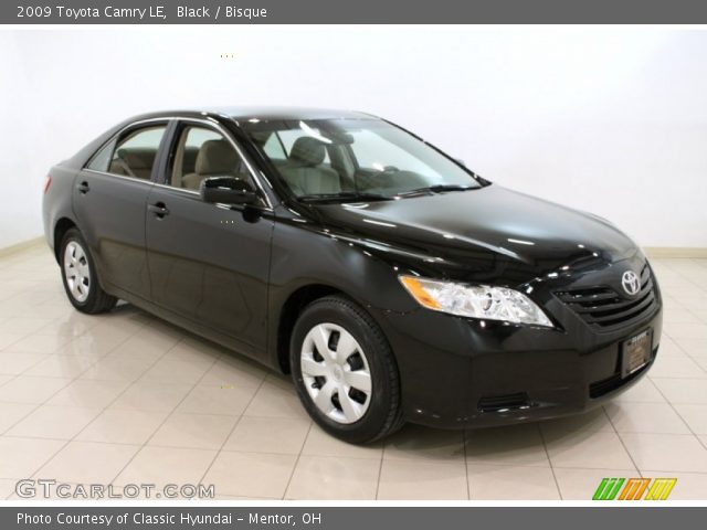 2009 Toyota Camry LE in Black