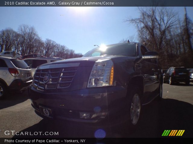 2010 Cadillac Escalade AWD in Galaxy Gray