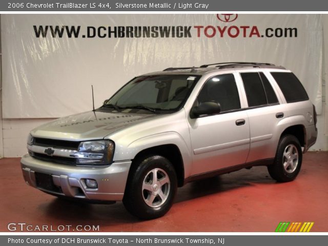 2006 Chevrolet TrailBlazer LS 4x4 in Silverstone Metallic