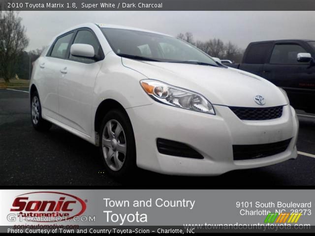 2010 Toyota Matrix 1.8 in Super White