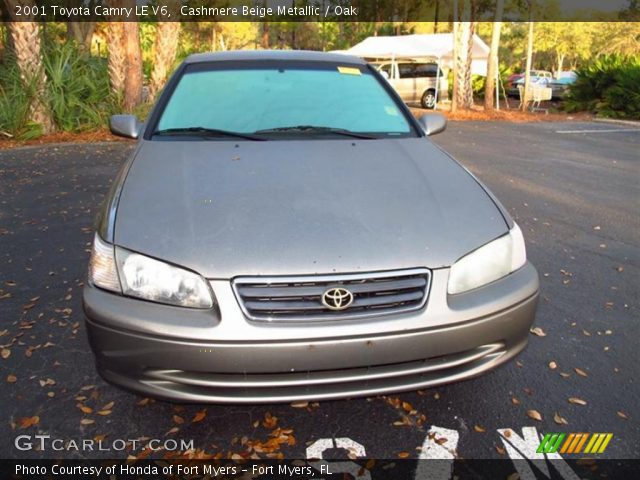 2001 Toyota Camry LE V6 in Cashmere Beige Metallic