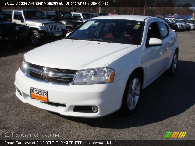 2011 Dodge Avenger Mainstreet in Bright White