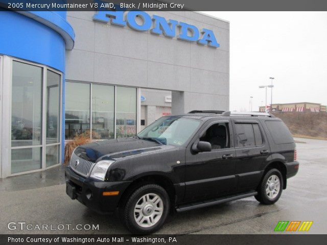 2005 Mercury Mountaineer V8 AWD in Black