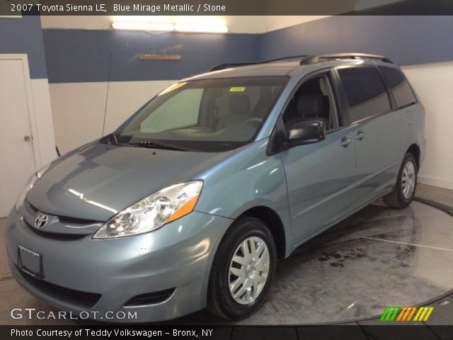 2007 Toyota Sienna LE in Blue Mirage Metallic