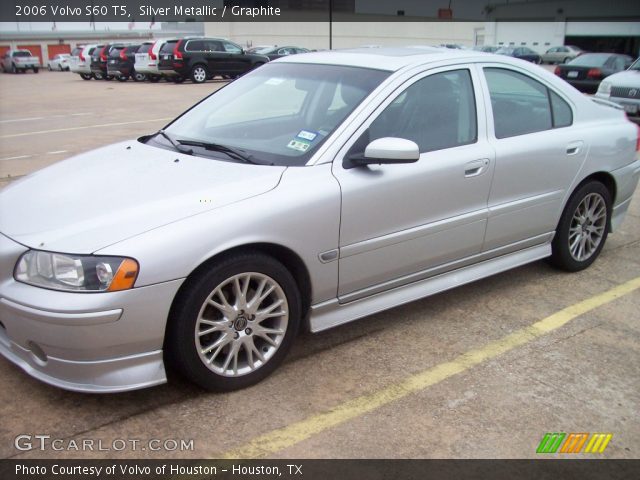 2006 Volvo S60 T5 in Silver Metallic