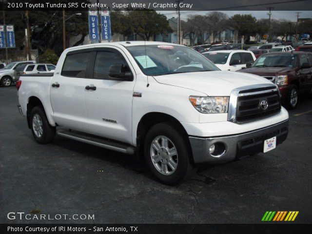 2010 Toyota Tundra SR5 CrewMax in Super White