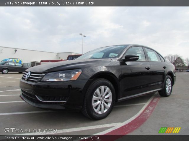 2012 Volkswagen Passat 2.5L S in Black