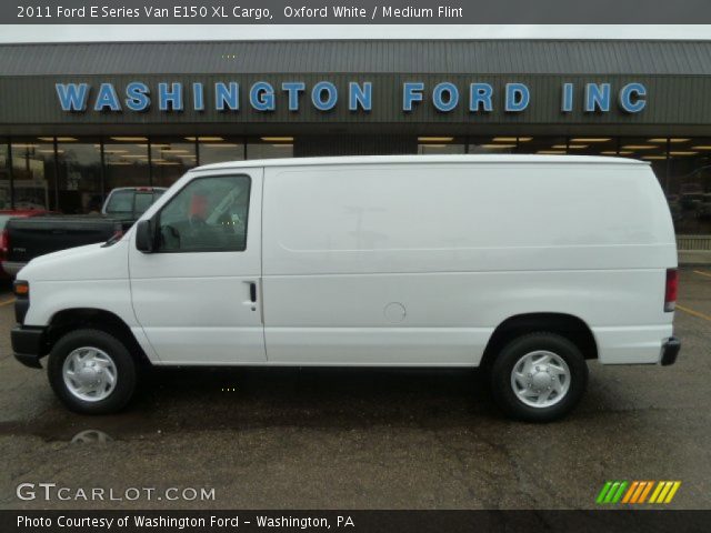 2011 Ford E Series Van E150 XL Cargo in Oxford White