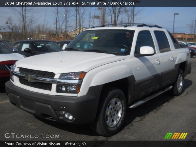 2004 Chevrolet Avalanche 1500 Z71 4x4 in Summit White