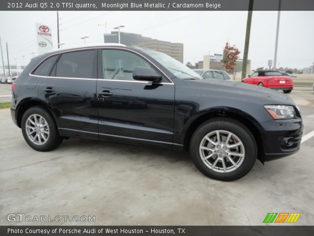 2012 Audi Q5 2.0 TFSI quattro in Moonlight Blue Metallic