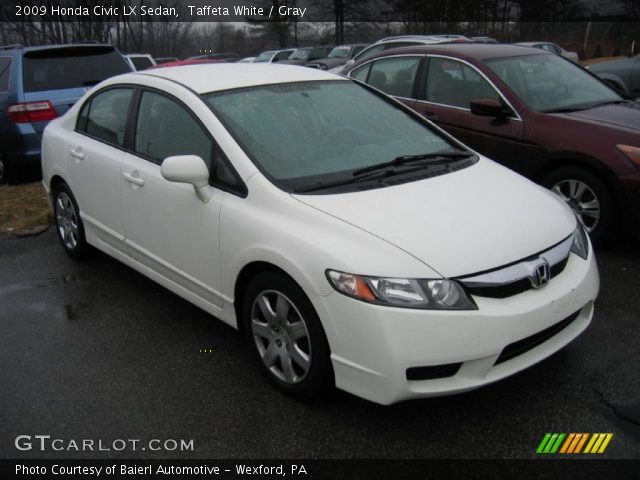2009 Honda Civic LX Sedan in Taffeta White