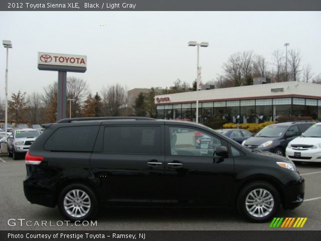 2012 Toyota Sienna XLE in Black