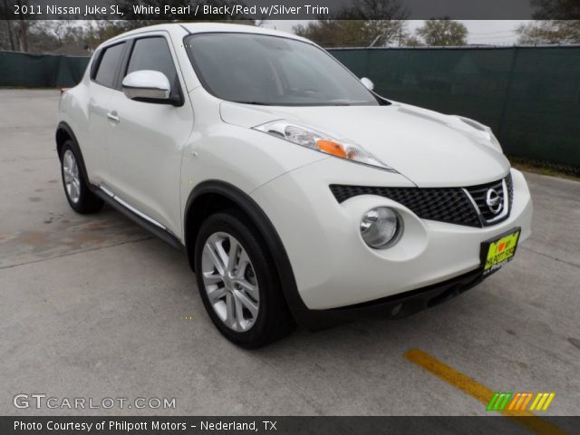 2011 Nissan Juke SL in White Pearl