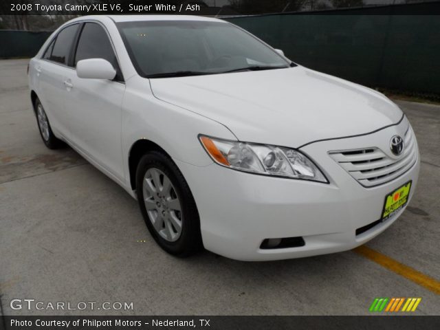 2008 Toyota Camry XLE V6 in Super White