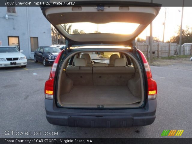 2007 Chevrolet Impala LS in White