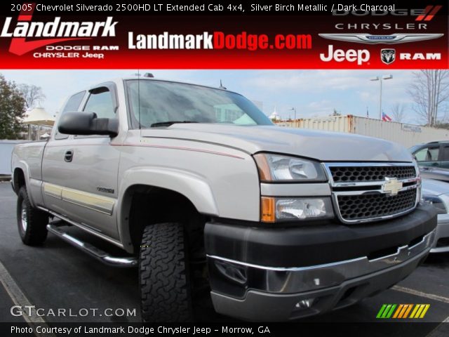 2005 Chevrolet Silverado 2500HD LT Extended Cab 4x4 in Silver Birch Metallic