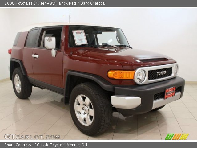 2008 Toyota FJ Cruiser 4WD in Brick Red